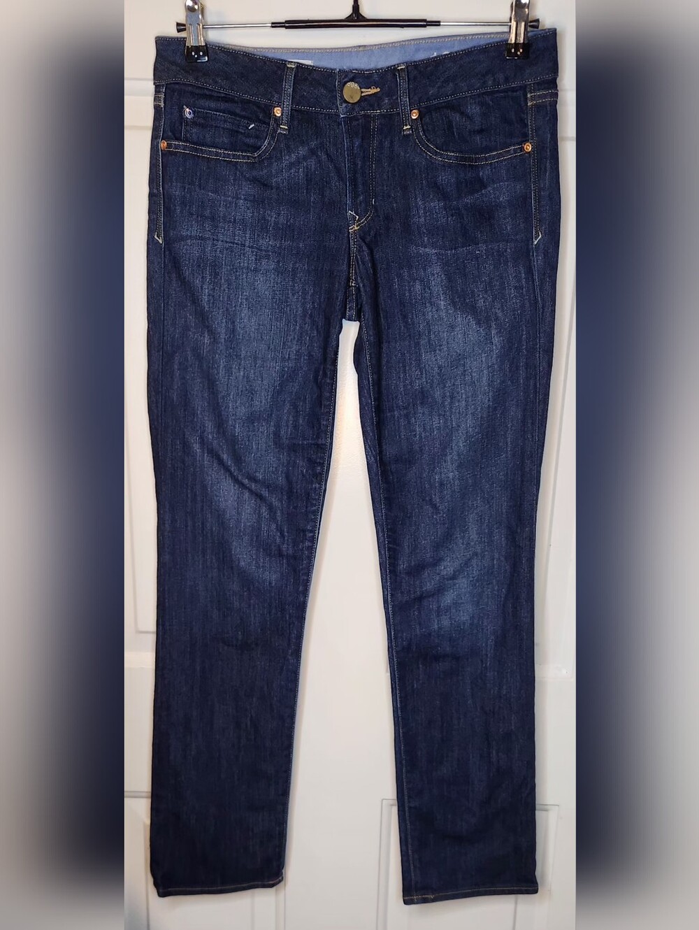 Women's Straight-Leg Jeans in Dark Blue